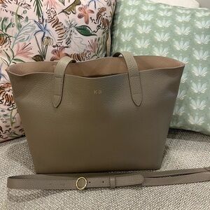 Cuyana Tote Bag in Gray/Taupe